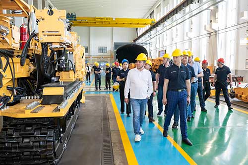 Sino-Russian Collaboration Sets New Milestone in Intelligent Mining —— Successful Completion of Joint Commissioning and Acceptance Ceremony for The Thin-seam Fully Mechanized Mining Equipment by Shang(图6)