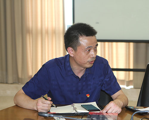 【汇聚青年力量 奋进时代征程】ag旗舰厅集团党支部召开专题党课暨预备党员转正党员大会(图3)