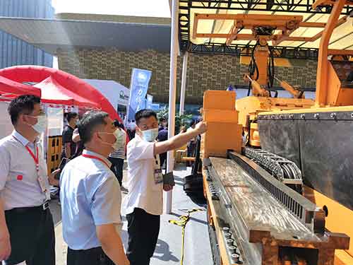 ag旗舰厅集团亮相2022中国(泰山)国际矿业装备与技术展览会(图5)