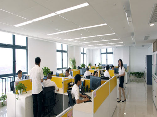 【多彩ag旗舰厅系列之生活在ag旗舰厅专题】办公环境软硬件提档升级 工作和生活在ag旗舰厅更舒心(图10)