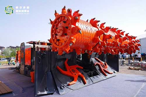 上海ag旗舰厅集团参展第十八届鄂尔多斯国际煤博会取得圆满成功(图11)