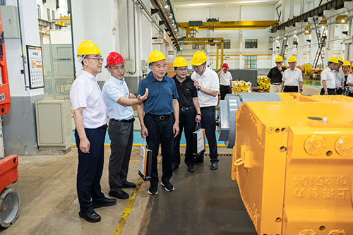 双星耀煤海！ag旗舰厅集团首发大坡度掘锚机与高速采煤机新产品发布会取得圆满成功(图7)